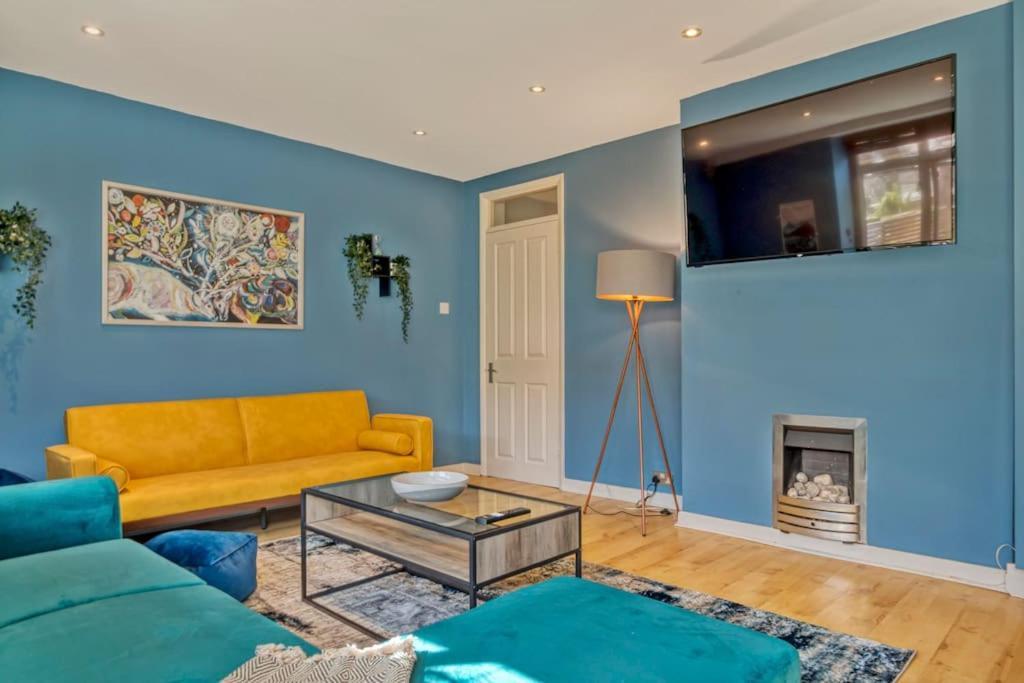 Lovely 3-Bed Clapham Common Londen Buitenkant foto