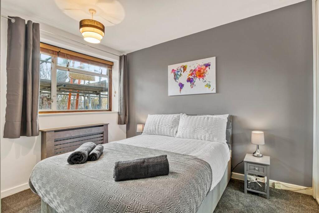 Lovely 3-Bed Clapham Common Londen Buitenkant foto